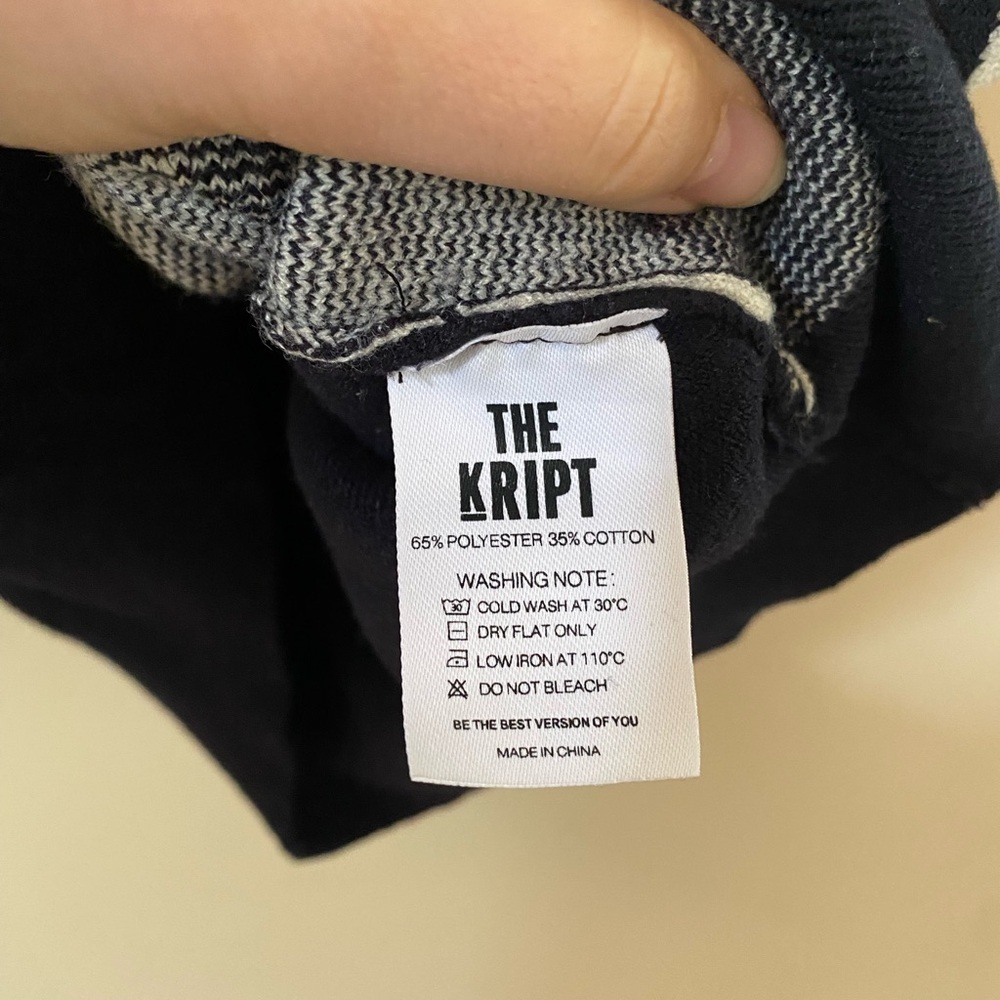 The Kript Argyle Sweater Vest Size M Black & Cream NWT - Picture 2 of 4